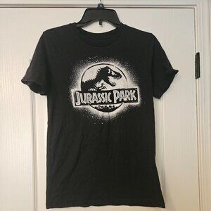 Jurassic Park Logo T-shirt Size Small Unisex
